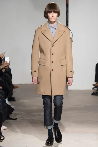 Look 39